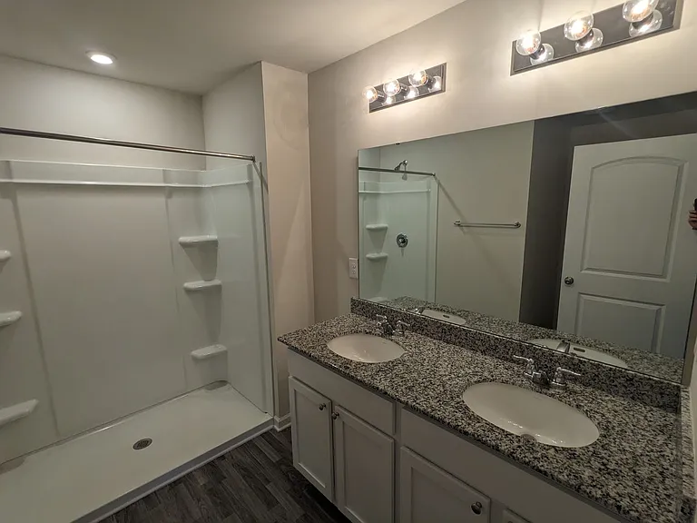 237 Century Dr — Photo 6