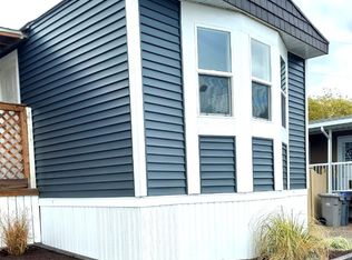 7155 Dallas Dr #B7, Kamloops, BC V2C4T1