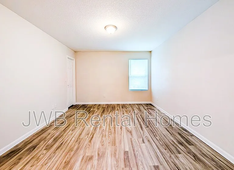 6869 Lake Mist Ln — Photo 6