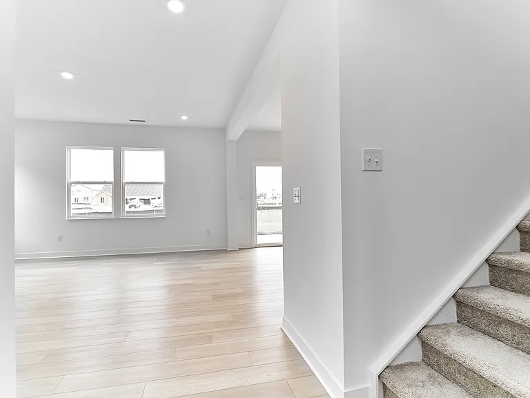 8603 Georgina St — Photo 8