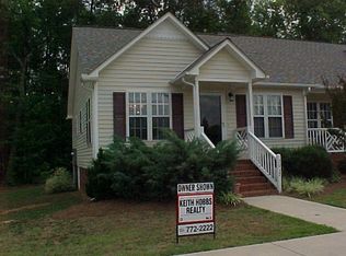 2012 Cottonfield Dr E, Clayton, NC 27527