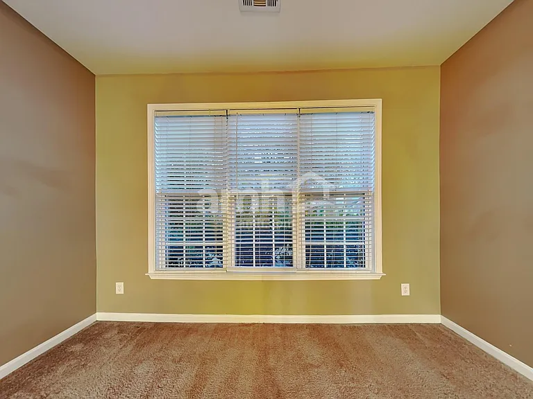 275 Beckenham Walk Dr — Photo 10