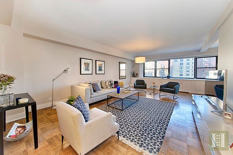 1st image of 165 E 72nd St APT 10D