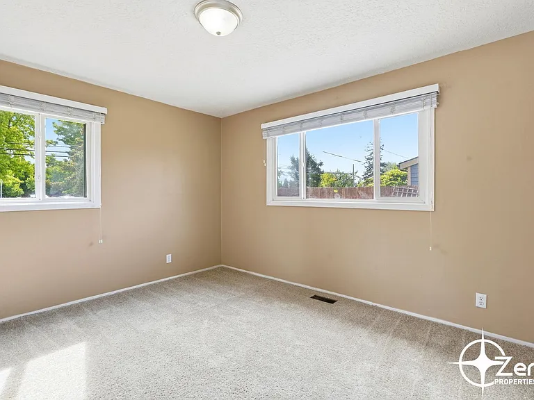 8317 Chesapeake Dr — Photo 24