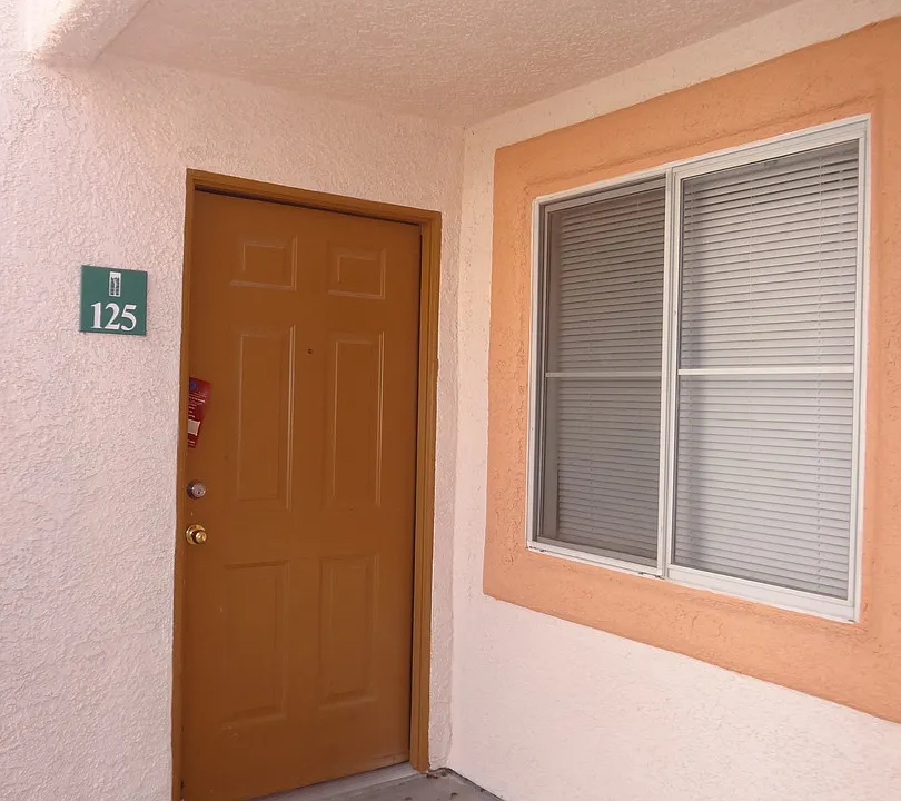 7570 W Flamingo Rd #125