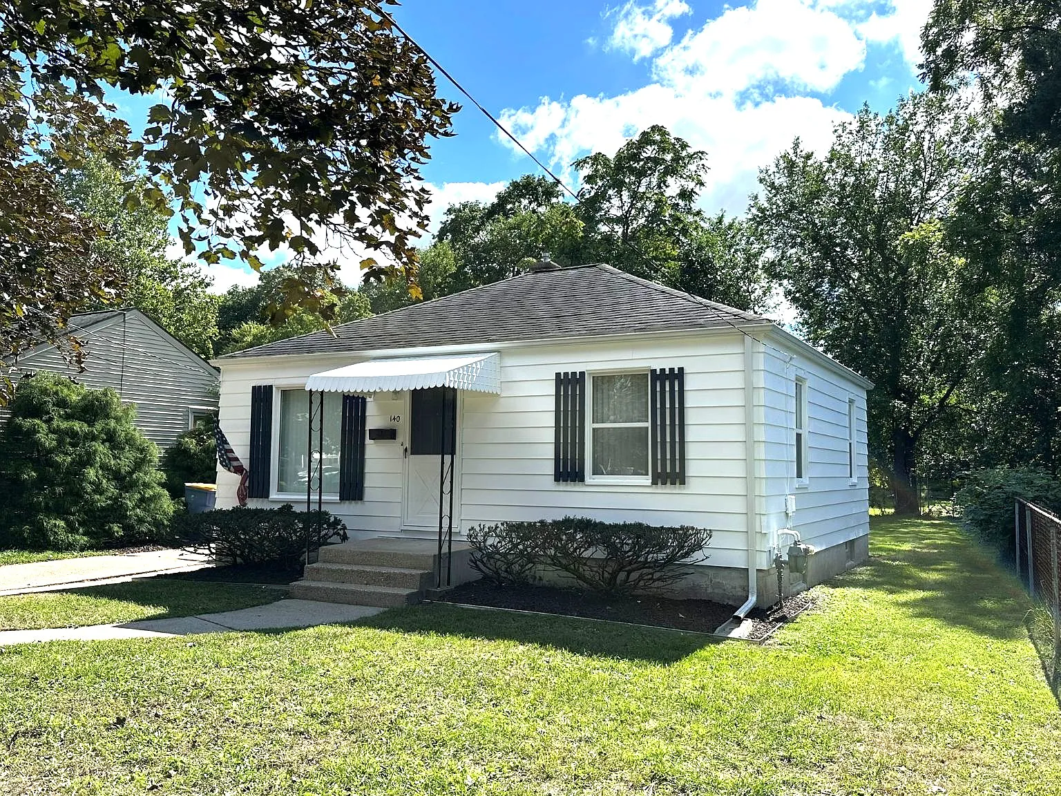 2 bed, 785 sqft, $1,850 — Photo 1