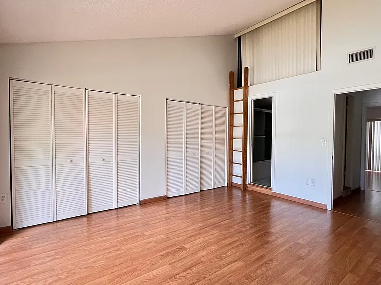 10068 SW 77th Ct — Photo 14