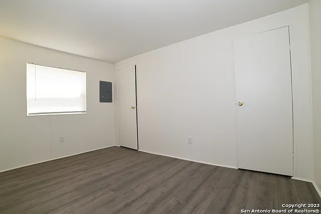 215 Greenlawn Ave #A — Photo 14