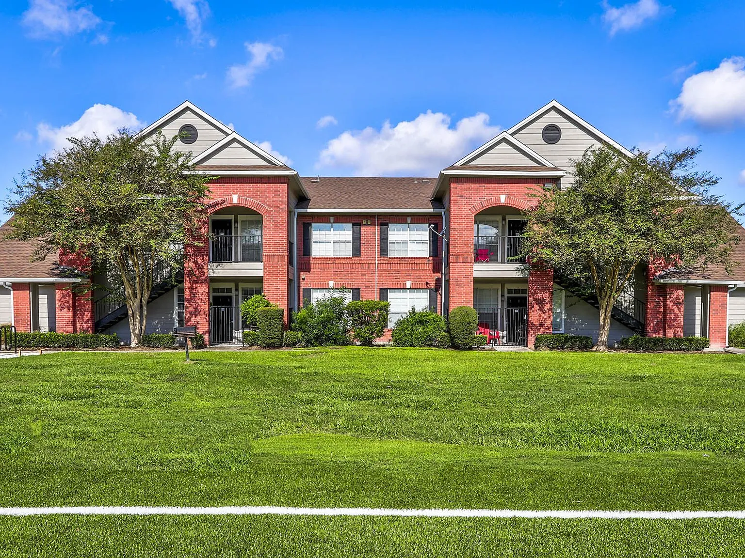 Quail Chase Apartments — Photo 2