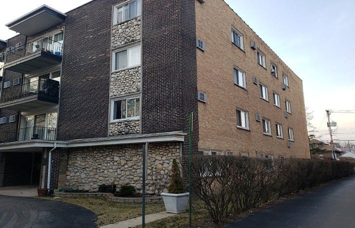 2nd image of 5215 Galitz St APT 4E