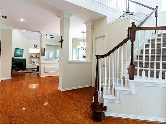 4th image of 7901 Briar Brook Ct