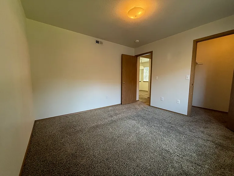 3260 N Lakegrove Ln #201 — Photo 8