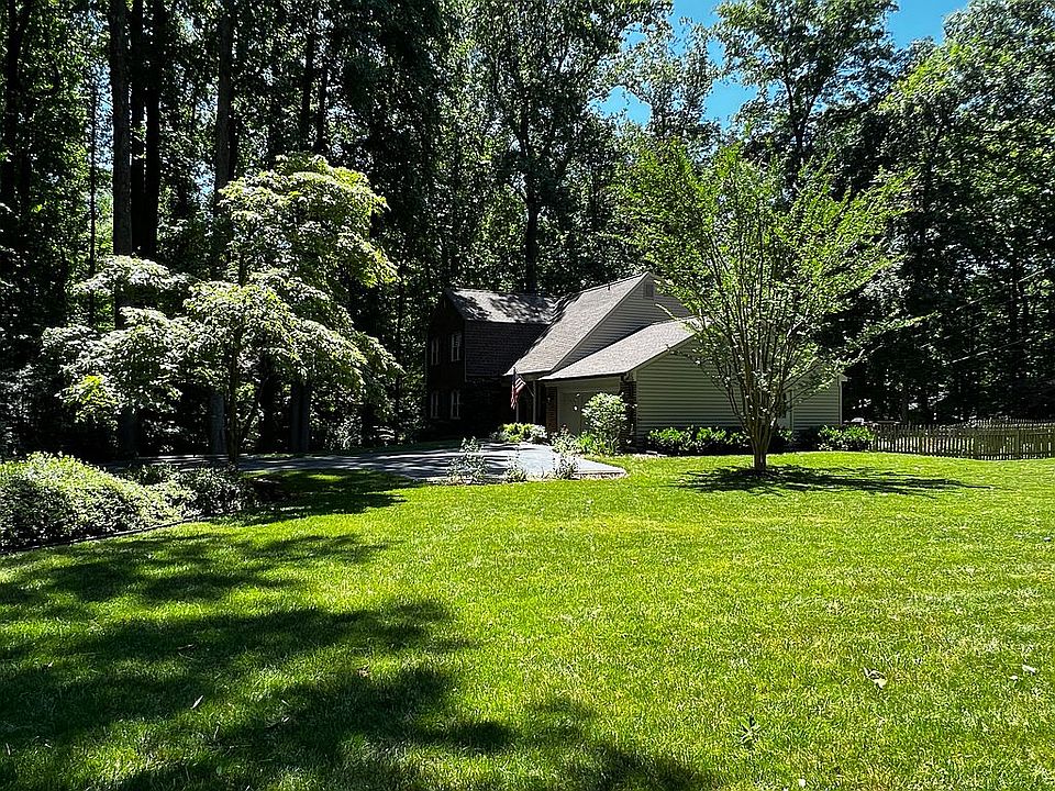 2nd image of 11822 Clara Way