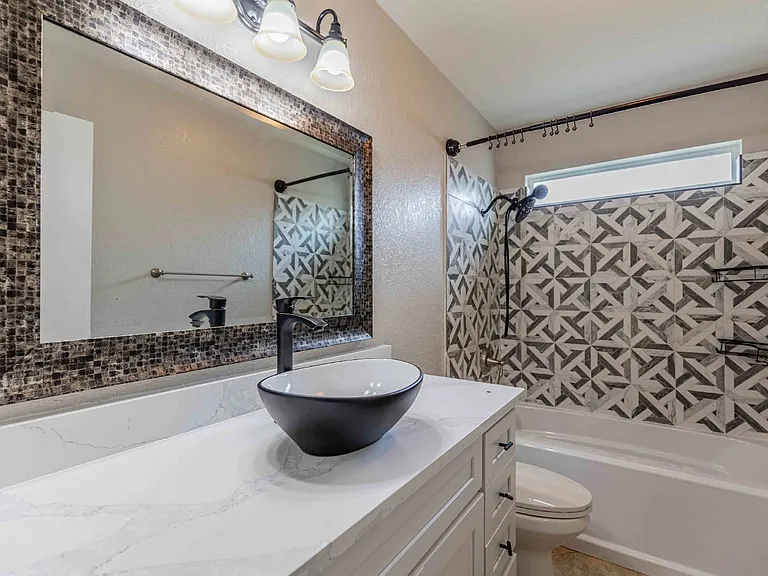 2331 Bluffridge St — Photo 28