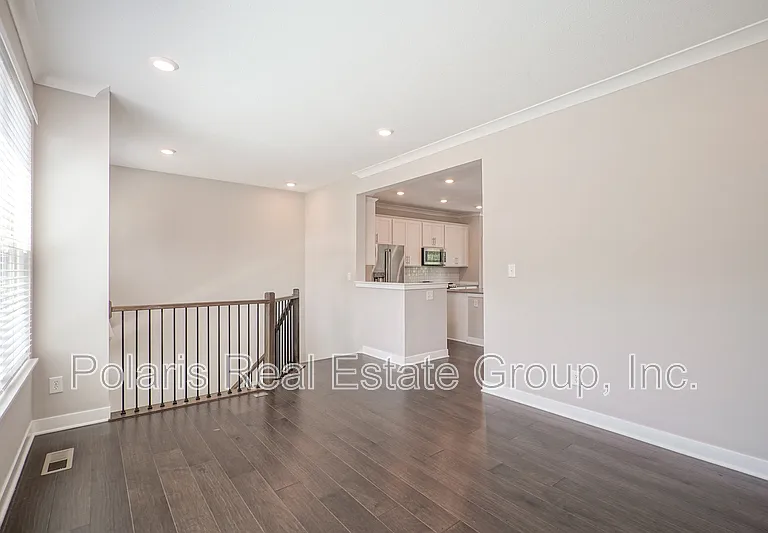 8239 Bostic Dr — Photo 11