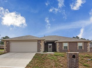 1260 Lark St, Tatum, TX 75691
