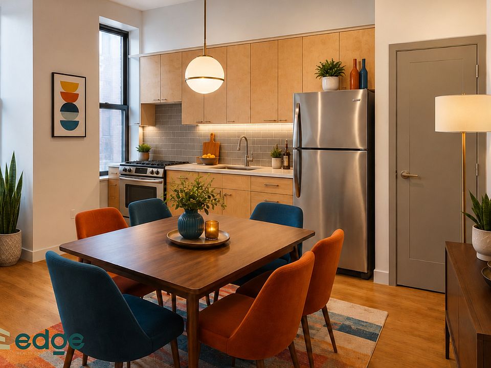 1st image of 654 Park Pl #2L