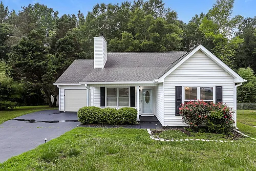 853 Tramore Dr Photo 1