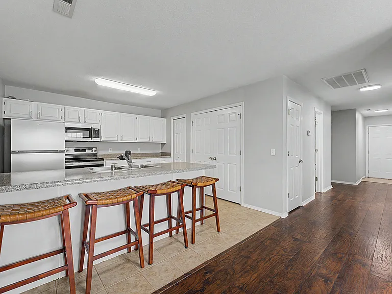 1706 N Evening Shade Dr #1706 — Photo 11