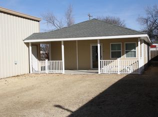 304 1/2 S Madison St, Hugoton, KS 67951
