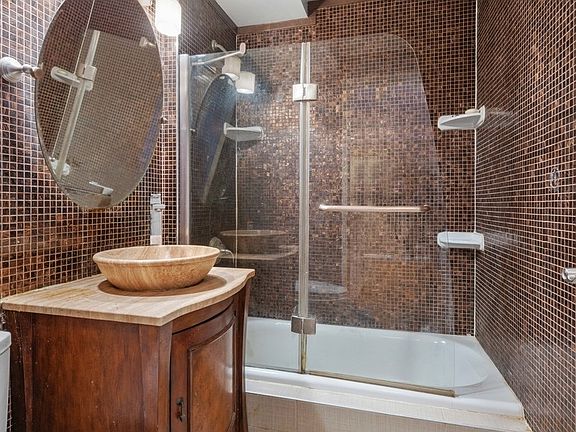 4th image of 845 2nd Ave #5B
