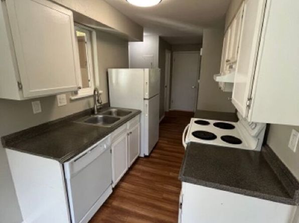 5562 Newland Way #7