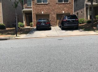 6321 Crestgate Ln, Tucker, GA 30084