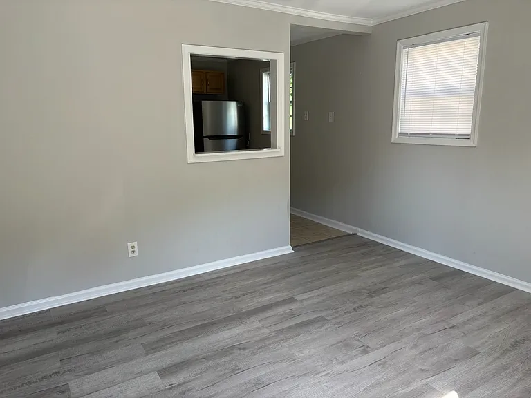 431 Smiley Rd — Photo 12