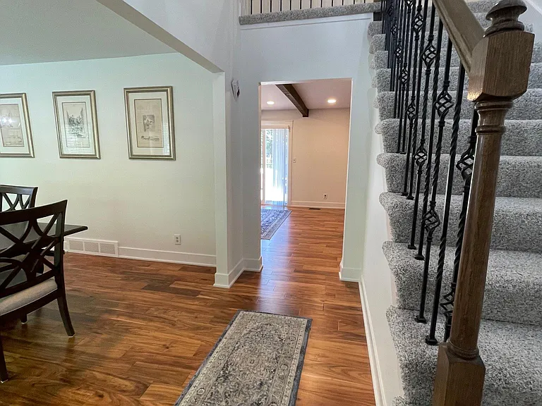 11911 Overbrook Rd — Photo 2
