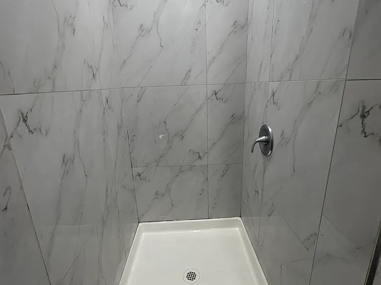 455 Halsted St #3B — Photo 7