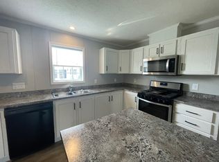 73 Ashley Cir #69, Swartz Creek, MI 48473