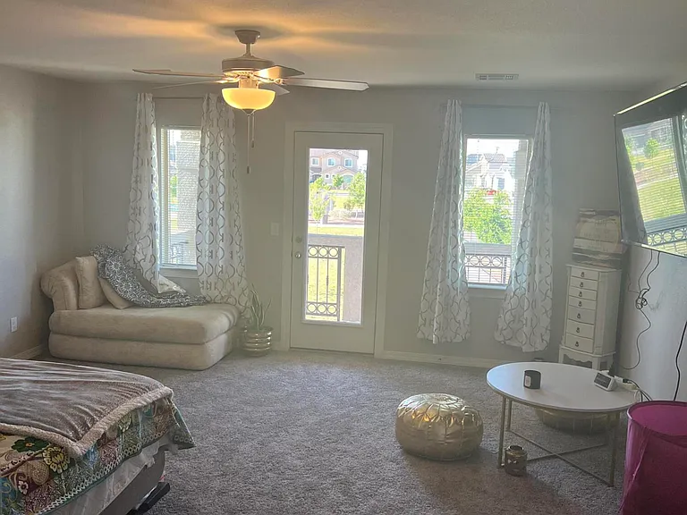 4555 Marisabel Azcarate St — Photo 7