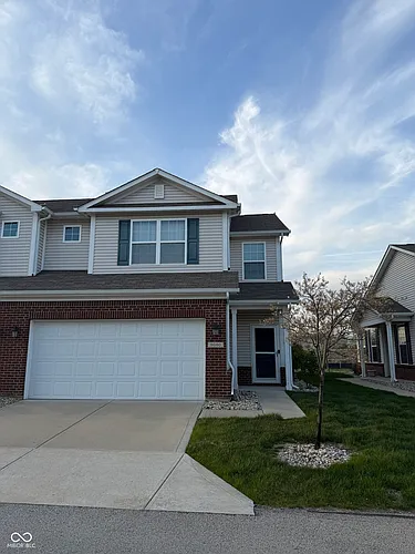 9660 Angelica Dr Photo 1