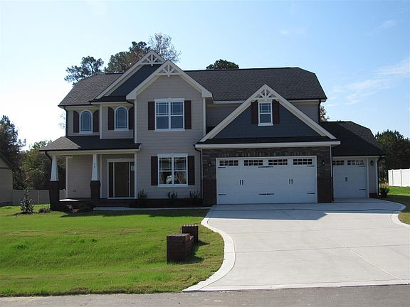 2nd image of 38 E Saddle Ct