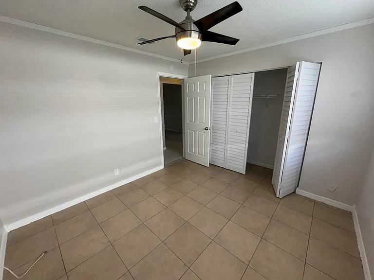3856 Van Cott St #3856 — Photo 21