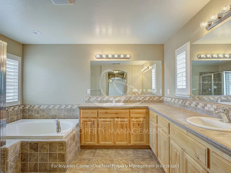 1385 Black Bear St — Photo 19