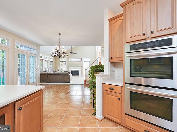 5th image of 13014 English Turn Dr