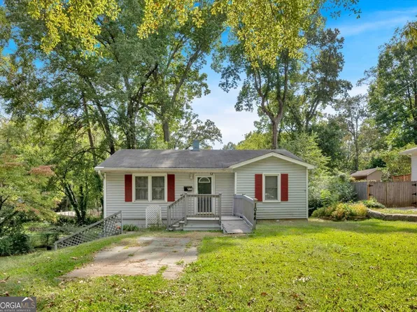 1044 Pinedale Dr SE, Smyrna, GA 30080