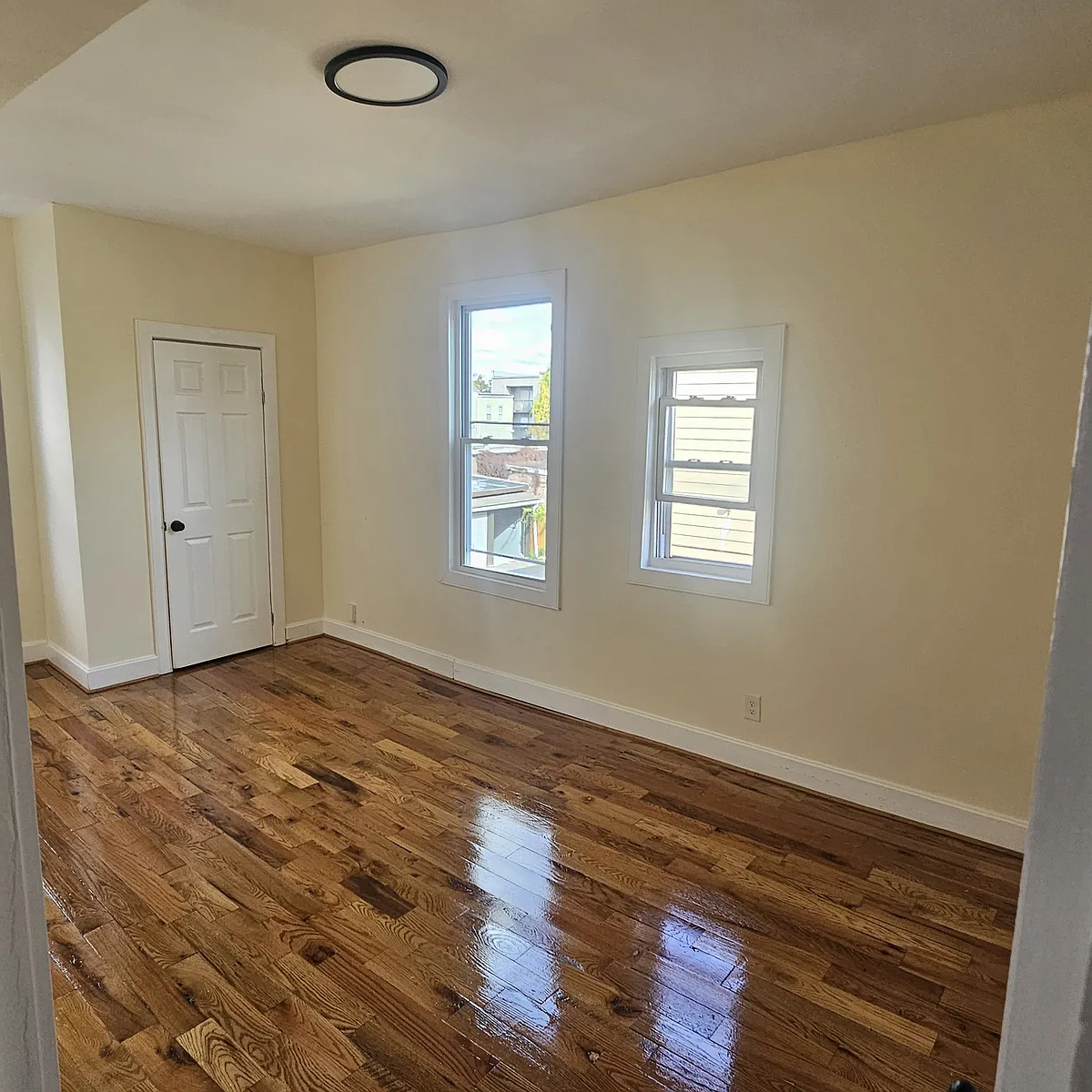 Building Photo - 289 Ridgewood Ave #2