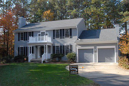 1st image of 40585 Valencia Ct