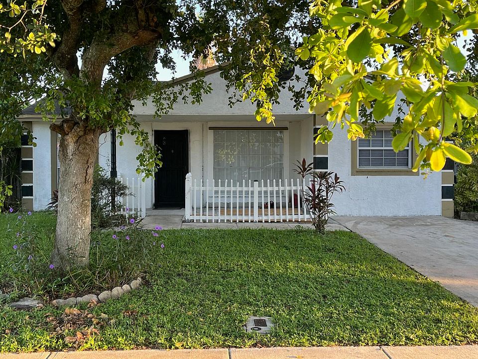 1st image of 10705 Aquarius Lane