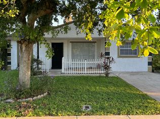 10705 Aquarius Ln, Royal Palm Beach, FL 33411