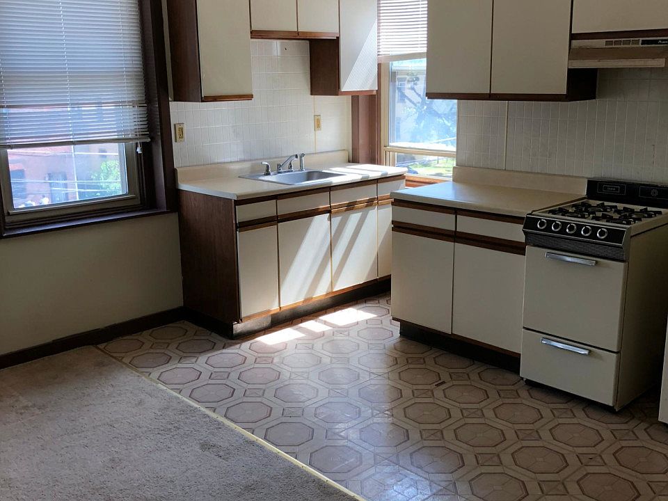 1st image of 305 S Negley Ave APT 2