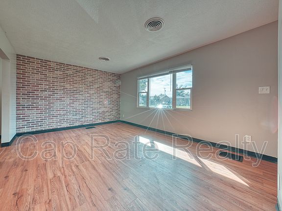 4th image of 968 26th Ave