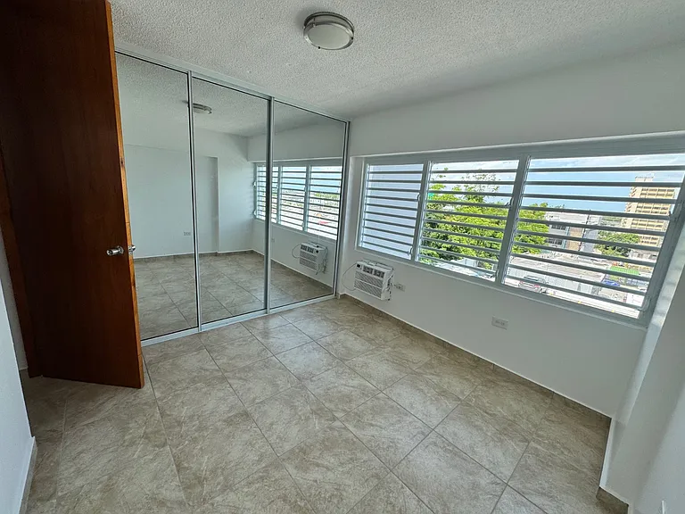 3 Cond Profesional #F — Photo 15