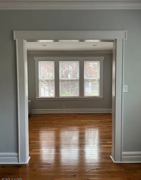 204 Columbia Ave — Photo 3