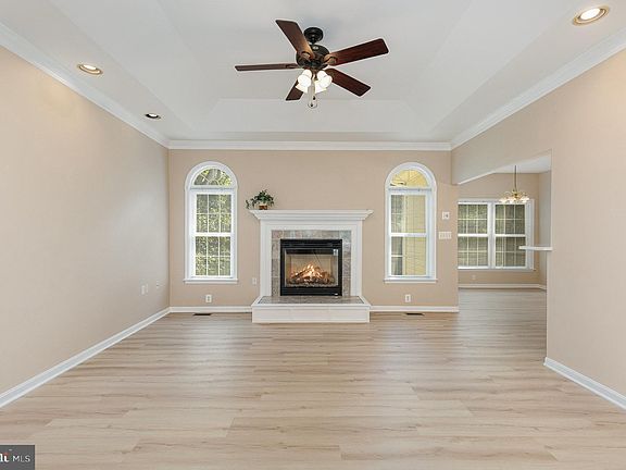 3rd image of 10510 Ni River Dr