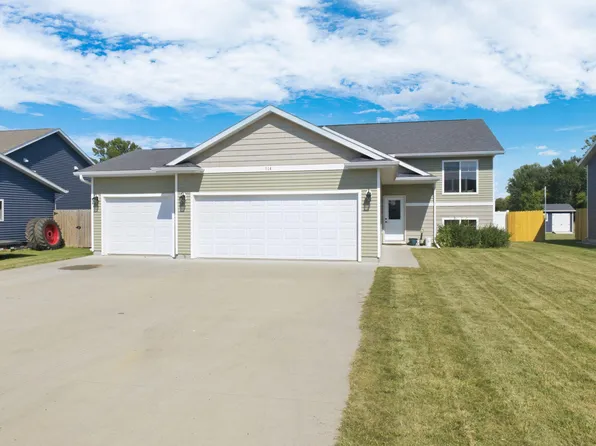 114 Audra Dr, Aurora, SD 57002