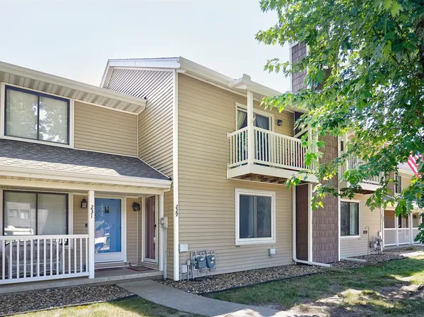 229 52nd St, West Des Moines, IA 50265
