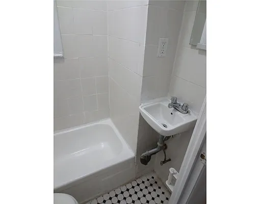 Rented by Block & Lot Real Estate | media 24